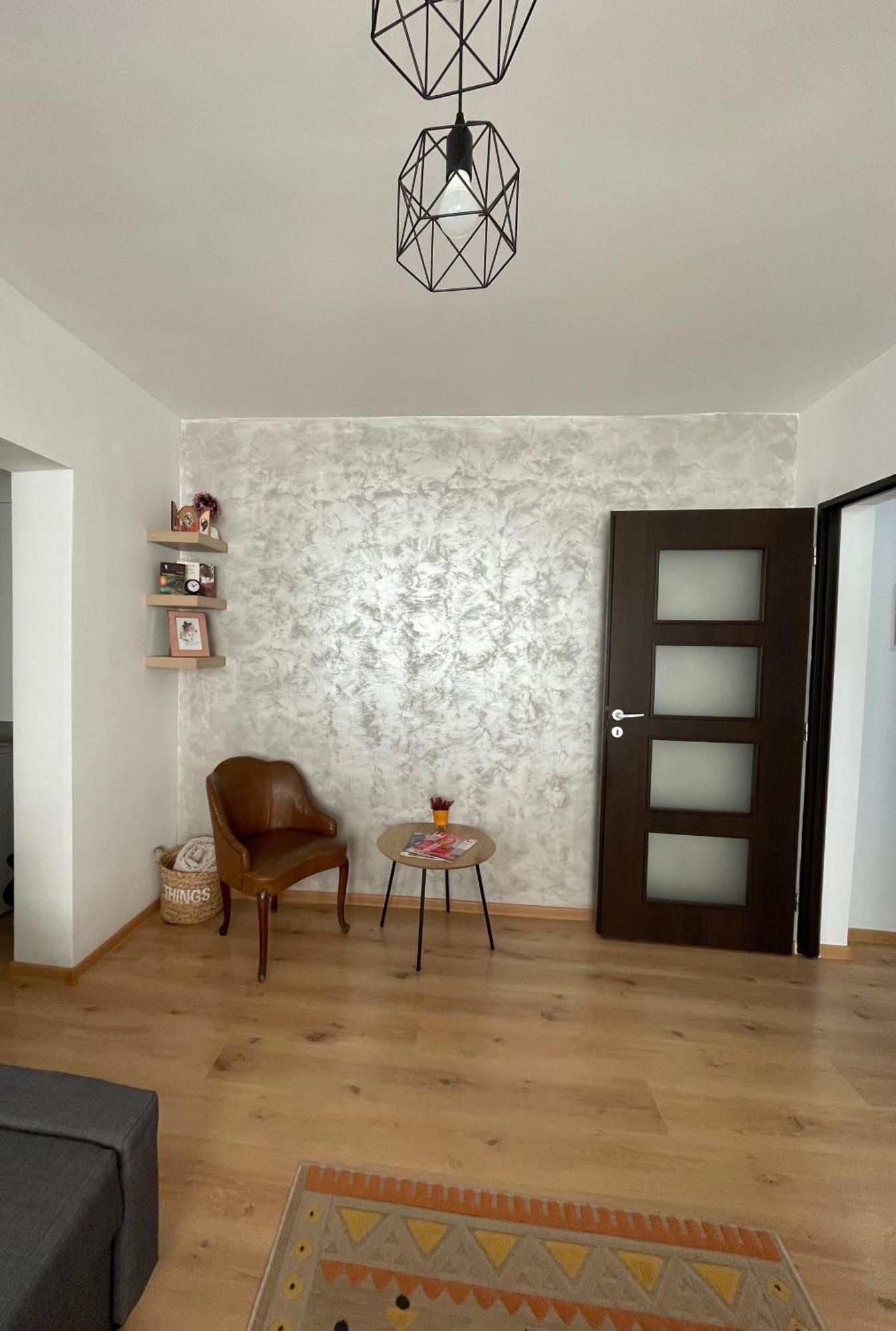 Apartament Cina Husi Esterno foto